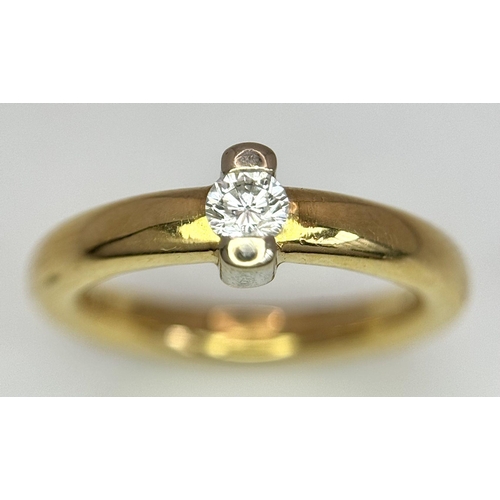 69 - AN 18K YELLOW GOLD DIAMOND SOLITAIRE RING - 0.15CT. 7.6G. SIZE M. REF: JR12