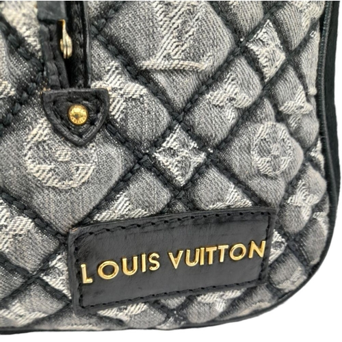 89 - A Louis Vuitton Black Musette Quilted Denim Handbag. Black quilted monogram denim and black leather,... 