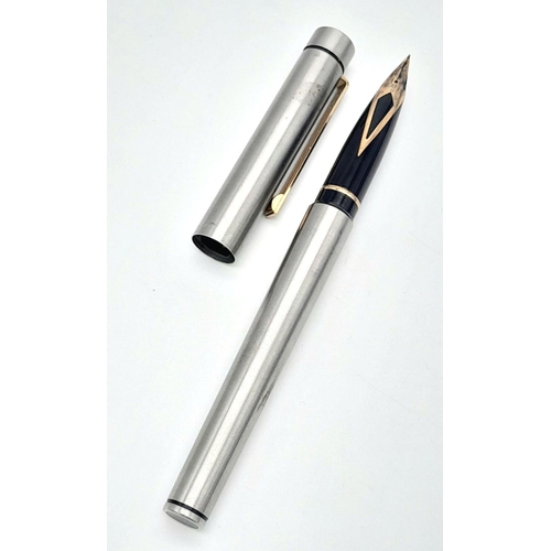 35 - Vintage SHEAFFER ‘TARGA’ FOUNTAIN PEN. Chrome finish with 14 carat GOLD nib. Excellent condition.