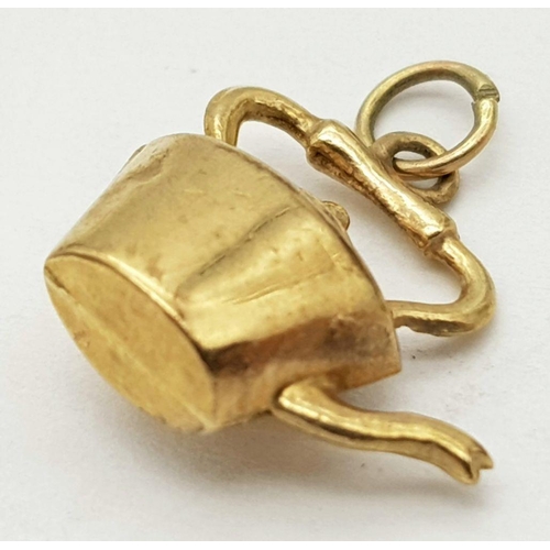 161 - Vintage hallmarked 9 carat GOLD CHARM in the form of a KETTLE. 0.69 grams.