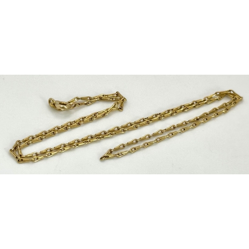 91 - Appealing 9 carat GOLD FANCY LINK NECKLACE. 2.4 grams. 40 cm.