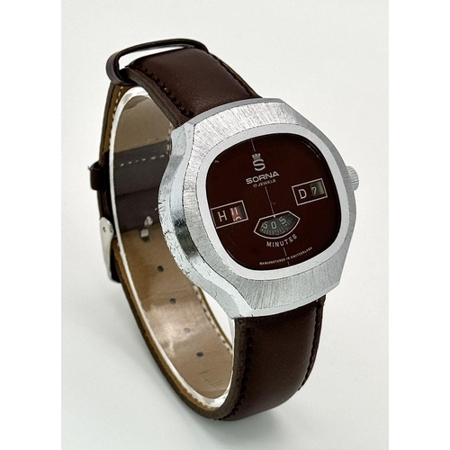 276 - A Vintage Sorna of Switzerland Jump Watch. Brown leather strap. Stainless steel case - 41mm. Brown d... 