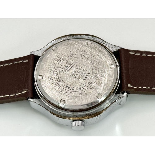 276 - A Vintage Sorna of Switzerland Jump Watch. Brown leather strap. Stainless steel case - 41mm. Brown d... 