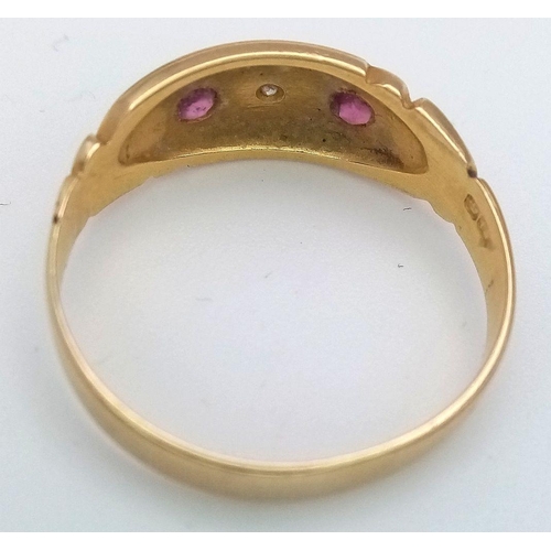 130 - AN 18K YELLOW GOLD ANTIQUE DIAMOND & RUBY RING 3.3G TOTAL WEIGHT, SIZE R, HALLMARKED 1906 CHESTER.

... 