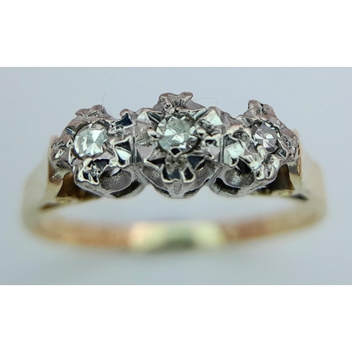 242 - AN 18K YELLOW GOLD DIAMOND RING 2.3G TOTAL WEIGHT, SIZE K.

ref: SC 1089