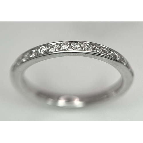 284 - A 14K WHITE GOLD DIAMOND BAND RING 2.3G TOTAL WEIGHT, SIZE J.

ref: SC 1071