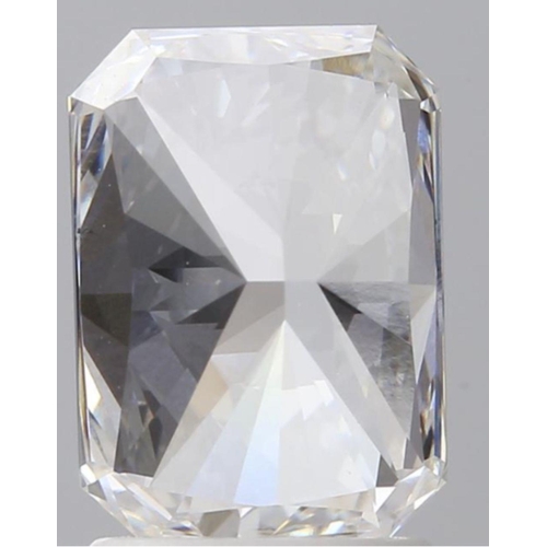 211 - 2.0CT CUT-CORNERED RECTANGULAR DIAMOND, COLOUR D, CLARITY VS1. COMES WITH IGI CERTIFICATE. MEASUREME... 