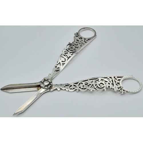 111 - A top quality, antique, sterling silver, pair of grape shears, by MAPPIN & WEBB (Goldsmiths & Silver... 