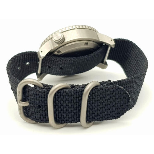 1344 - A Full Military Specification Maratac X1 SR-35 Titanium Automatic Divers Watch- 40mm Case. These wat... 