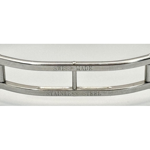 137 - A BVLGARI SOLOTEMPO STEEL BRACLET WATCH WITH BLUE DIAL AND DATE FUNCTION. CASE -  ST35 S WITH BOX AN... 