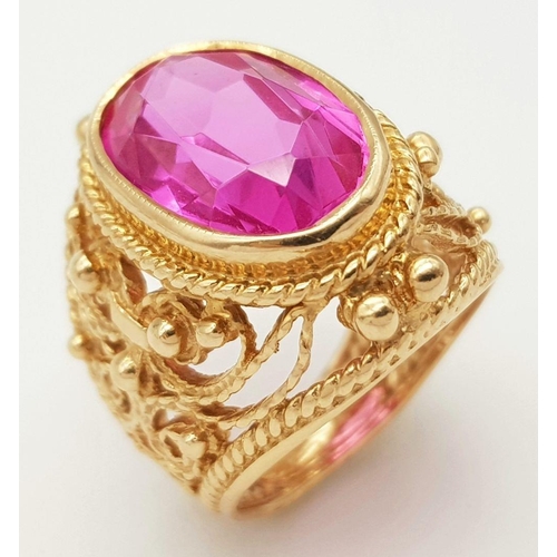 44 - A 14K ROSE GOLD PINK STONE COCKTAIL STYLE RING. 11.3G. SIZE I/J.