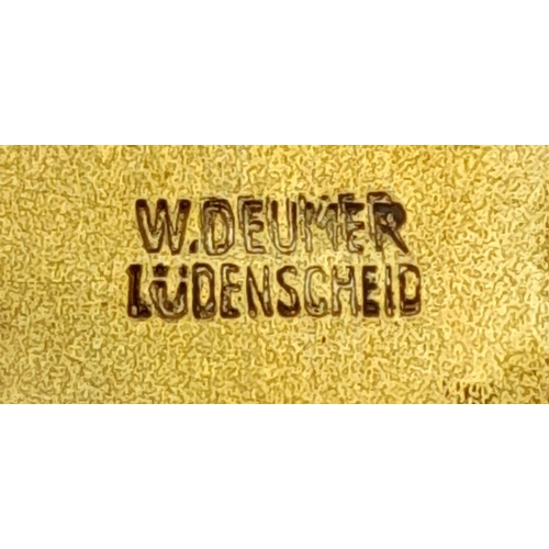 138 - Cased Luftwaffe Gold Grade Reconnaissance Squadron Clasp. Maker W.Deumer, Ludenschei.