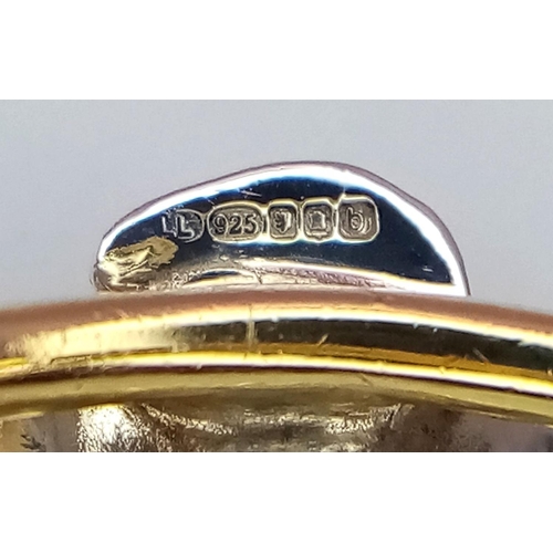 292 - AN 18K YELLOW GOLD LINKS OF LONDON DIAMOND SET DAISY RING. 4.5G. SIZE M. SC 2039