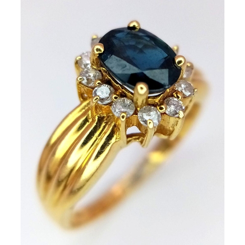 39 - A 18K YELLOW GOLD DIAMOND & SAPPHIRE CLUSTER RING 4G SIZE N. Ref: SC 2080