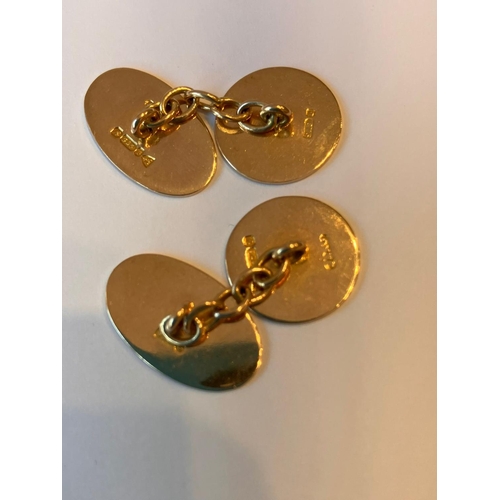 112 - Antique pair of 9 CARAT GOLD CUFF LINKS. Having clear Hallmark for J.R. Griffin, Chester 1924. Chain... 