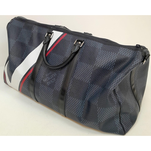 16 - A Louis Vuitton America's Cup Oversized Keepall. Damier canvas in dark blue with a 'V' Gaston logo -... 