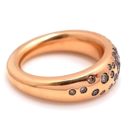 184 - A Stunning 18K Yellow Gold Champagne Colour Diamond Ring. Beautifully paved setting with asteroid ta... 