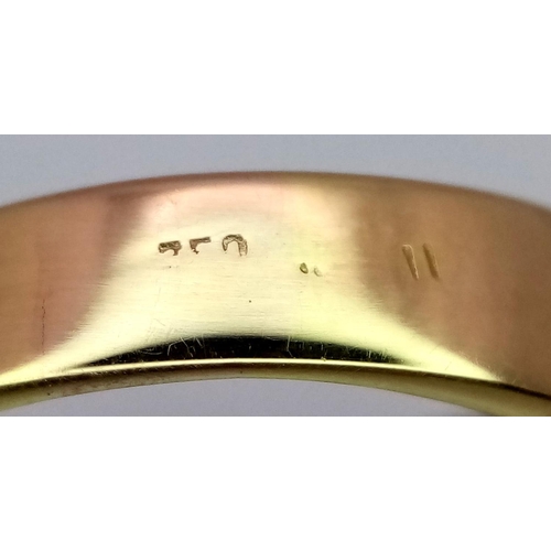 191 - A Beautiful 18K Yellow Gold Four Row Diamond Half Eternity Ring. A combination of princess and round... 