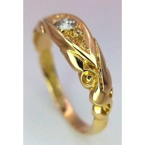 102 - AN 18K YELLOW GOLD ANTIQUE OLD CUT DIAMOND RING. 0.20CT. 4.2G. SIZE R. HALLMARKED BIRMINGHAM 1901. A... 