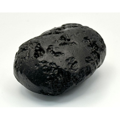 147 - A very collectable, large, good quality, genuine tektite from Bac Lao, Vietnam approximately 700,000... 