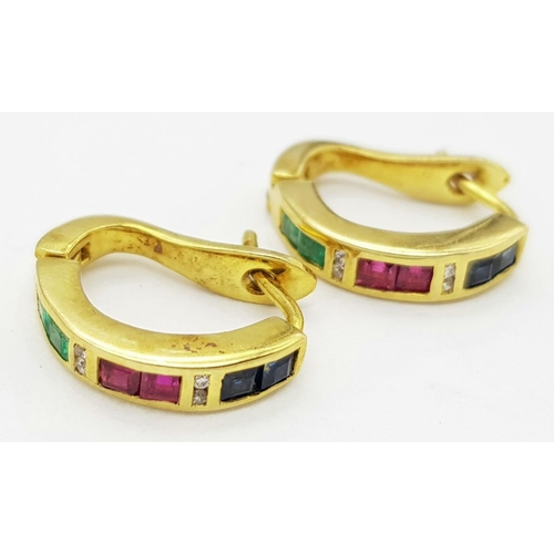 151 - A PAIR OF 14K YELLOW GOLD, DIAMOND, RUBY, SAPPHIRE AND EMERALD EARRINGS. 3.8G.