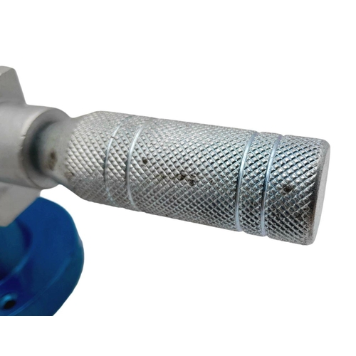 189 - A professional jeweller’s tool: A Ring Stretcher with 17 dies. Perfect for all band and stone set ri... 