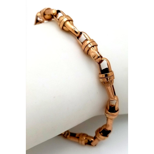 36 - A Vintage 9K Yellow Gold Lantern Link Bracelet. 18cm. 7.5g weight.