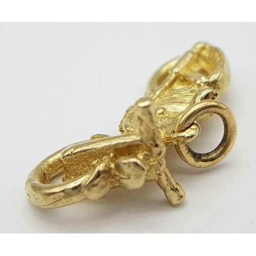 600 - A 9K YELLOW GOLD MOTORCYCLE CHARM - 2.1G. SC3004.