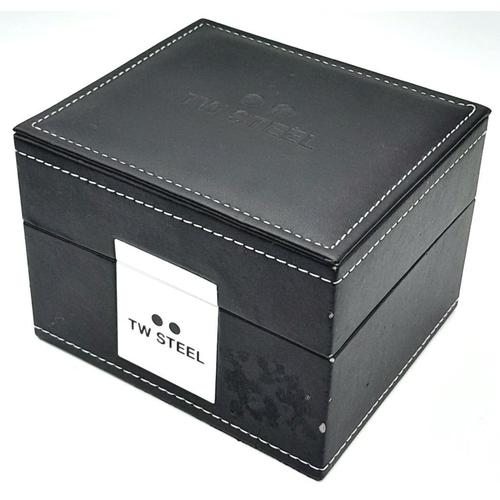 219 - A Men’s TW Steel Sports Chronograph VR46 Watch Model TW938. 48mm Case. Working Order. Special Editio... 