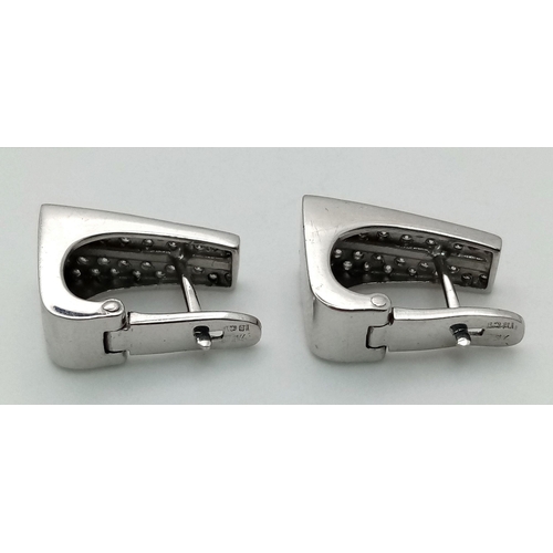 96 - A PAIR OF 18K WHITE GOLD DIAMOND SET EARRINGS 0.40CT, 5.7G TOTAL WEIGHT.

ref: SC 3059