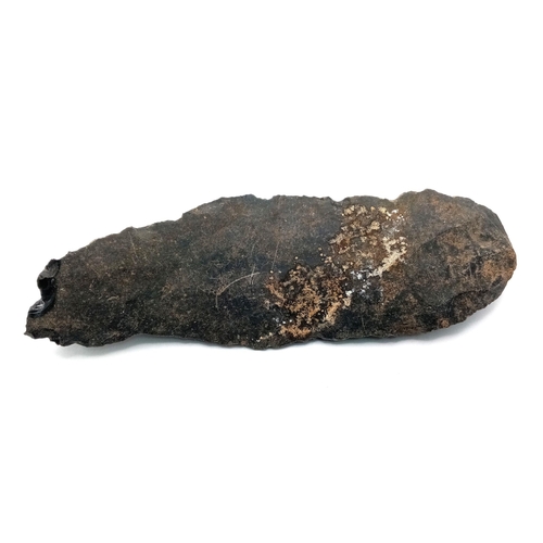 1676 - A rare, uncharacteristically large, Palaeolithic obsidian tool/blade, approximately 1.4 million year... 