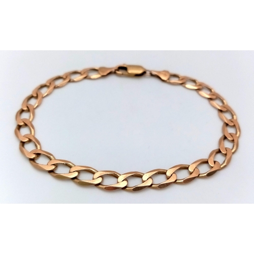 197 - A 9K GOLD CHUNKY BRACELET .    8gms    20cms