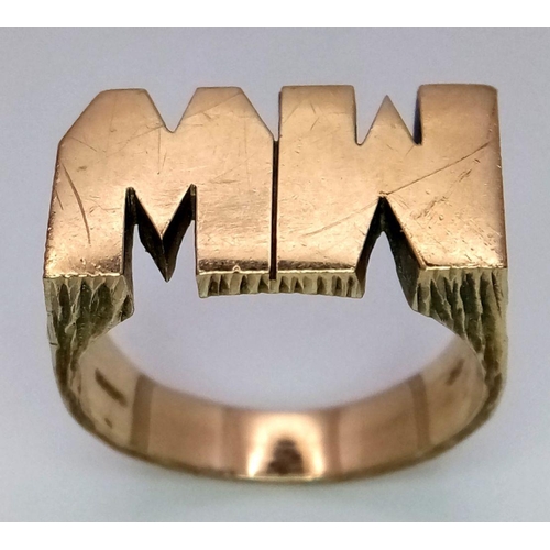 218 - A 9K Chunky Initialled Gents Ring. If you have the initials MW, it's your lucky day. Size Y. 13.2g w... 