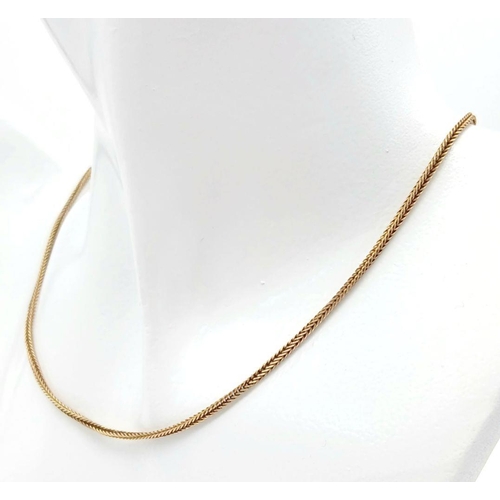 35 - Classic 9 carat GOLD BOX CHAIN NECKLACE. Full UK hallmark. 4.4 grams. 40 cm.