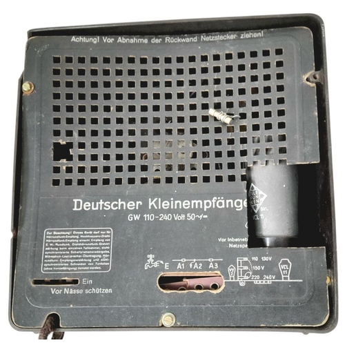 397 - A 3rd Reich Bakelite 1938 Dke-38 Kleinmpfänger – Small People’s Radio. The Reich minister of propaga... 