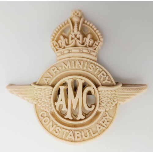 510 - Rare WW2 Economy Plastic Air Ministry Cap Badge.