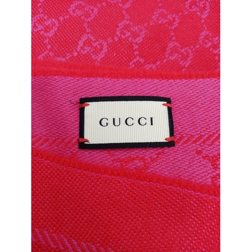 312 - A Luxury Gucci Decorative Scarf. Perfect for Winter. Comes with original dust cover and box. 180cm x... 