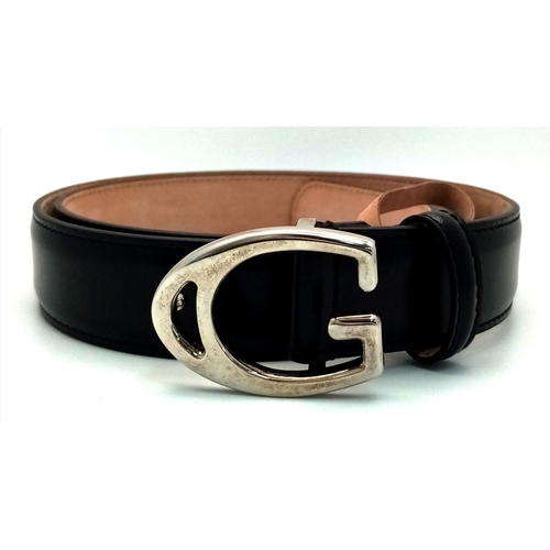 340 - A Gucci Black Leather Belt with Dust Cover. 111cm total length. In good condition but please see pho... 