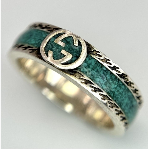 1432 - A Designer 'Gucci' Silver and Enamel Ring. Size R. 6.1g weight. 015351