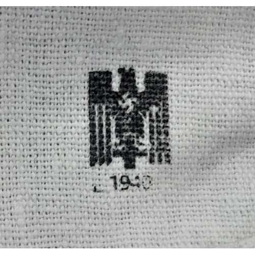 671 - A 1940 German D.R.K. Towel. 76 x 50cm.