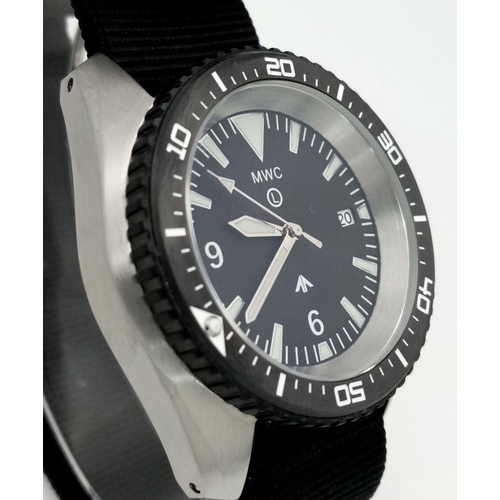 1266 - An Full Military Specification MWC (Military Watch Company) ‘Kampfschiwimmer’ 300m Automatic Divers ... 