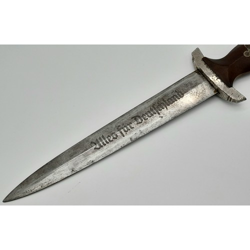 297 - A 3rd Reich S.A Dagger. Rzm Marked Rzm 7/12 Waffenfabric Max Weyerberg, Solingen.