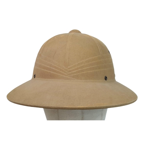 591 - A 1943/44 Dated USMC Hawley Fibre Tropical Helmet.