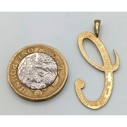 1386 - A Fancy C, Possibly E 9K Gold Pendant. 4cm. 1.8g weight.