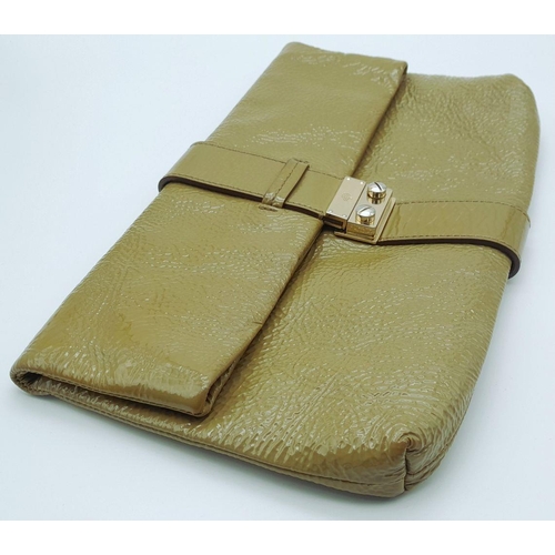 995 - A Mulberry Harriet Khaki Leather Clutch Bag. Spongy patent leather exterior with gold-tone hardware,... 