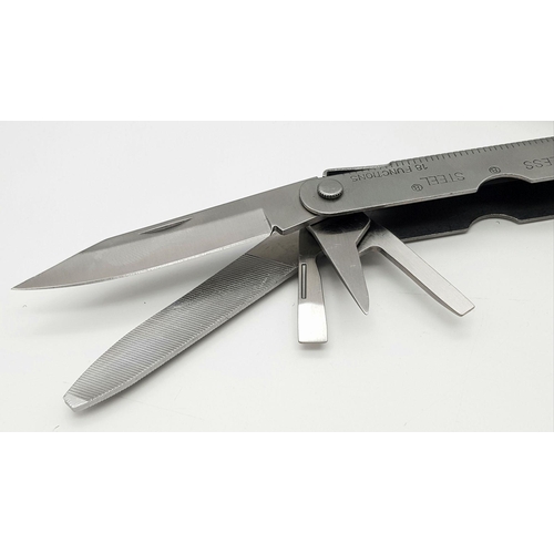 1458 - 10 Retractable Stainless Steel Multi Utility Tools. Foldable, with pouches. 11cm.