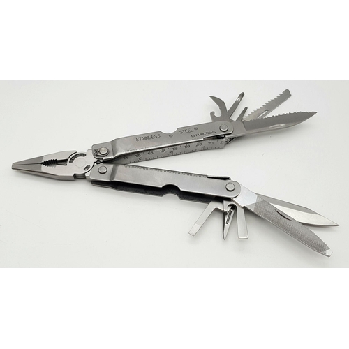 1458 - 10 Retractable Stainless Steel Multi Utility Tools. Foldable, with pouches. 11cm.