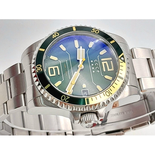 248 - A Men’s CCCP Alfa 200 Divers/Submariners Automatic Watch. Green Dial/Green Gold Bezel. 45mm Includin... 