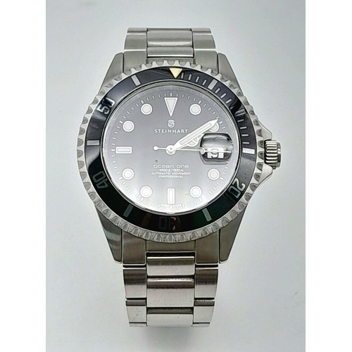 290 - An Excellent Condition Men’s Steinhart Professional Ocean One Automatic Date Stainless Steel Divers ... 