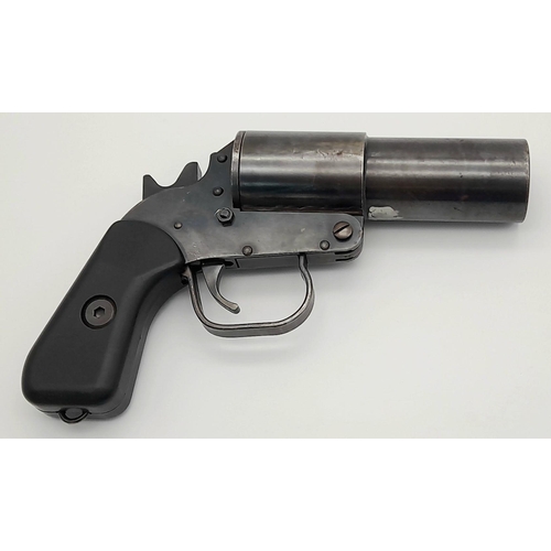 1563 - A Deactivated Rare Aspley Flare Pistol. 1.5 inch calibre. This girthy gun has cock and fire action. ... 